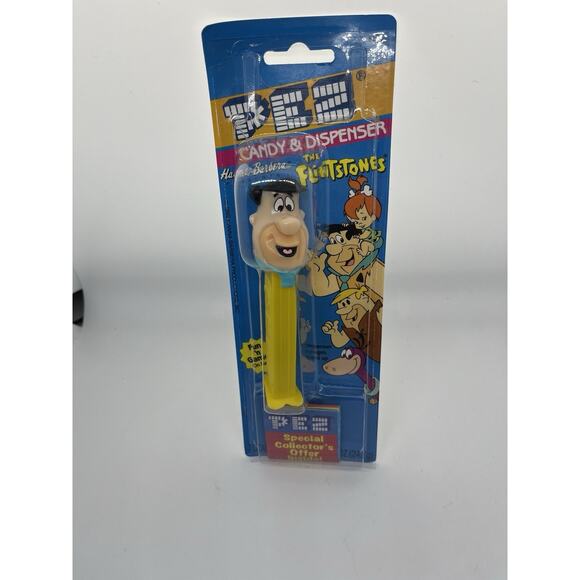 Fred Flintstone - Pez Candy Dispenser - 1992 On Original Card Collectible Candy - Picture 2 of 10